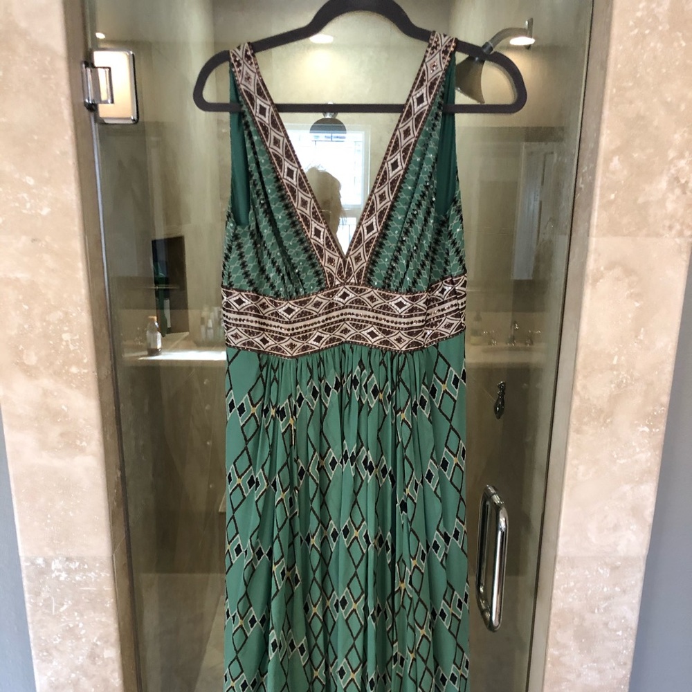 BCBG maxi dress w beads